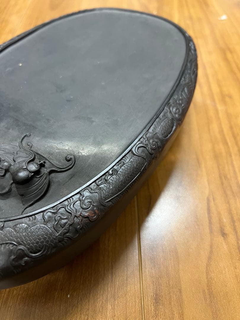 中国古美術　歙州　蝙蝠龍紋硯　硯　書　端渓硯 / 西X-44