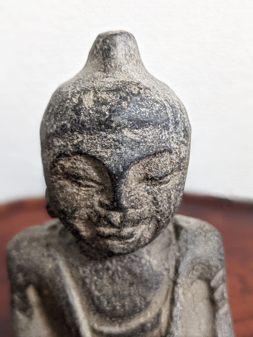 仏像　坐像　石像