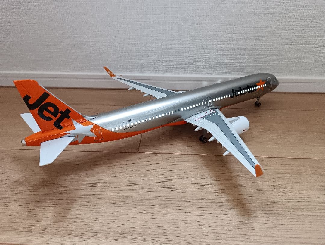 1/100 airbus A321 NEO 44 cm jetstar 模型