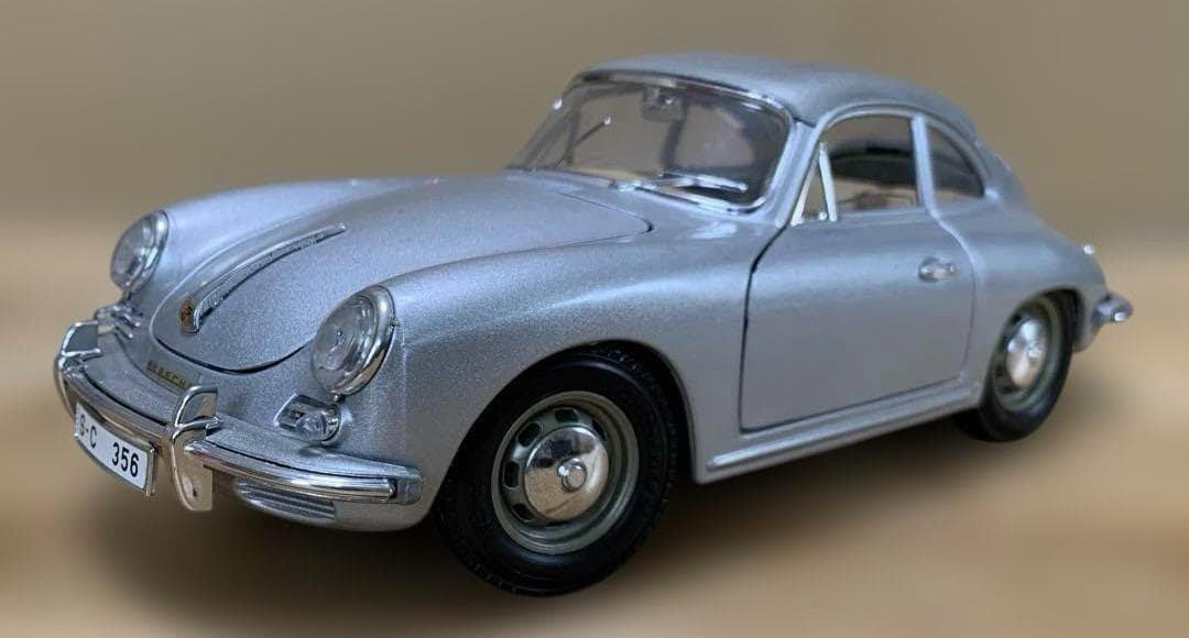 ミニカー　1/18　PORSCHE　ポルシェ　356B 1961　シルバー