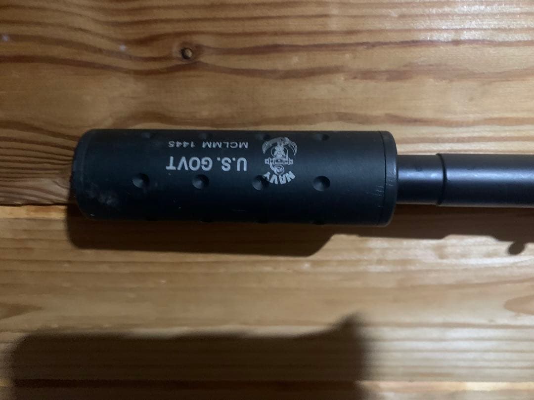 スタンダード電動ガン ブラック Aimpoint付き