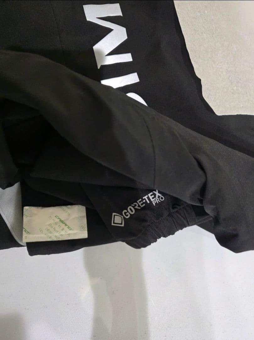 Simms シムス プロドライジャケット L サイズ、ラスト1着になりました。