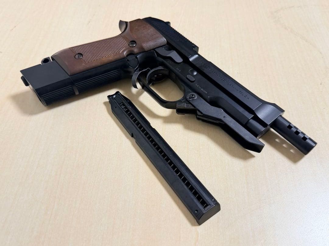 東京マルイ　電動ハンドガン　M93R　ASGK刻印あり　動作未確認