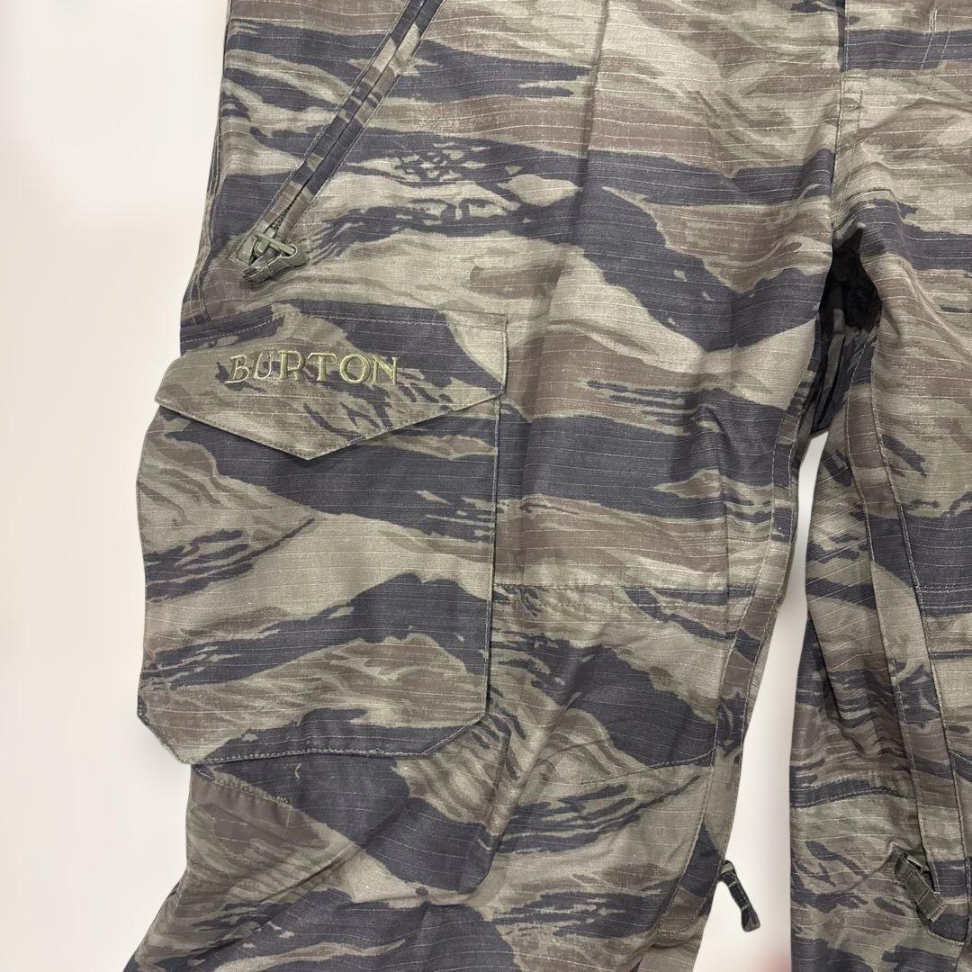 BURTON 迷彩柄 スノーボードパンツ