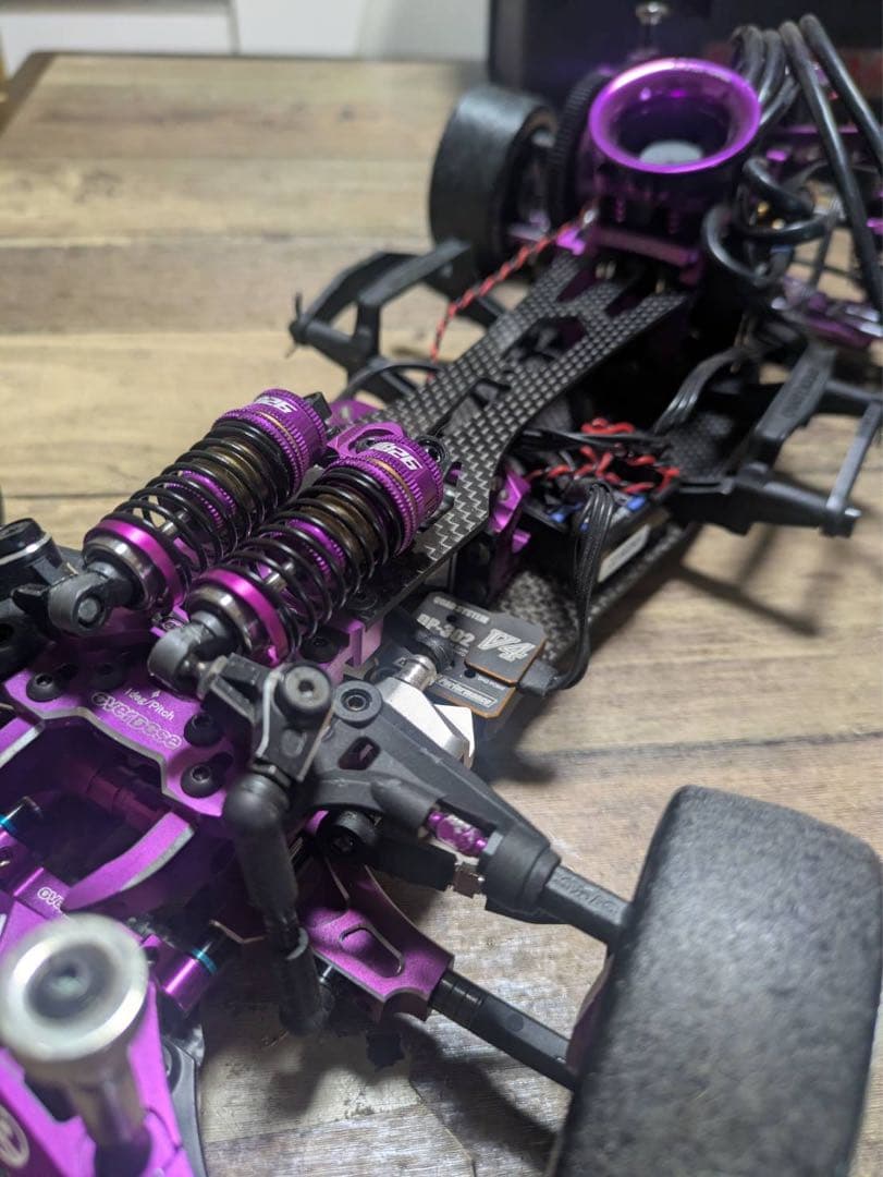 Overdose オーバードーズ バキュラシャーシ、フロントガルム仕様