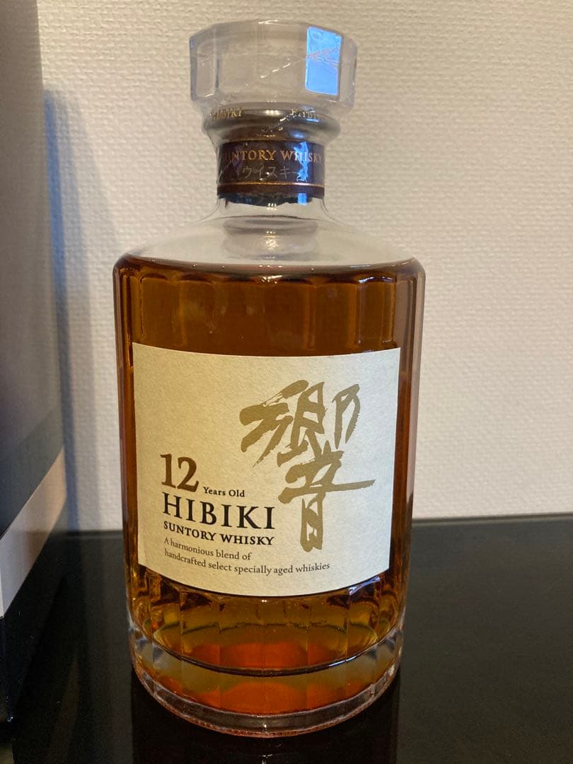 響 12 年 サントリー ウイスキー 700ml