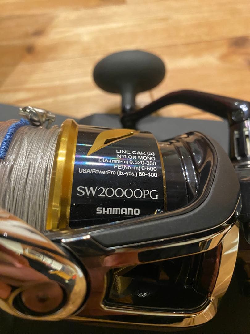 【値引可能】スピニングリール SW20000PG【未使用】　PEライン10号付き