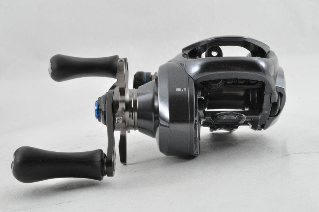 【新品・未使用品】シマノ SLX DC XT 70XG