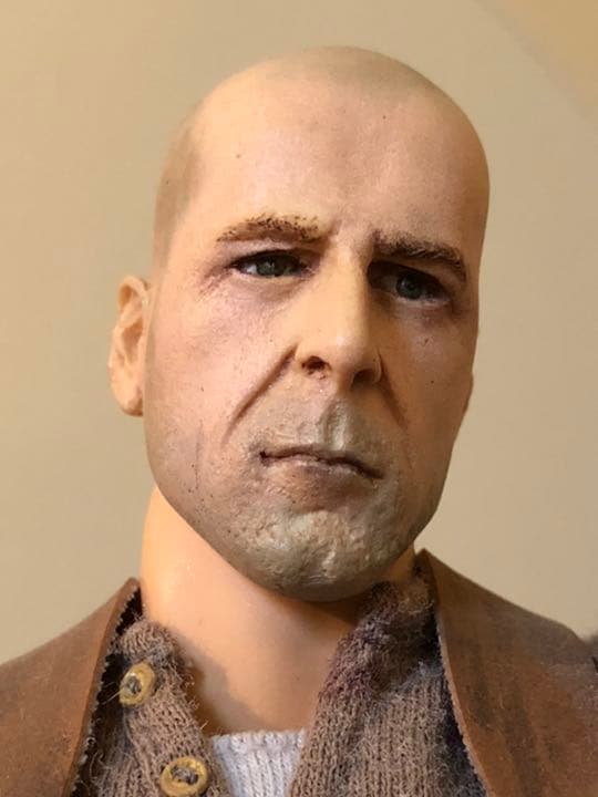 ダイハード　ブルースウイリス似　フィギュア1/6