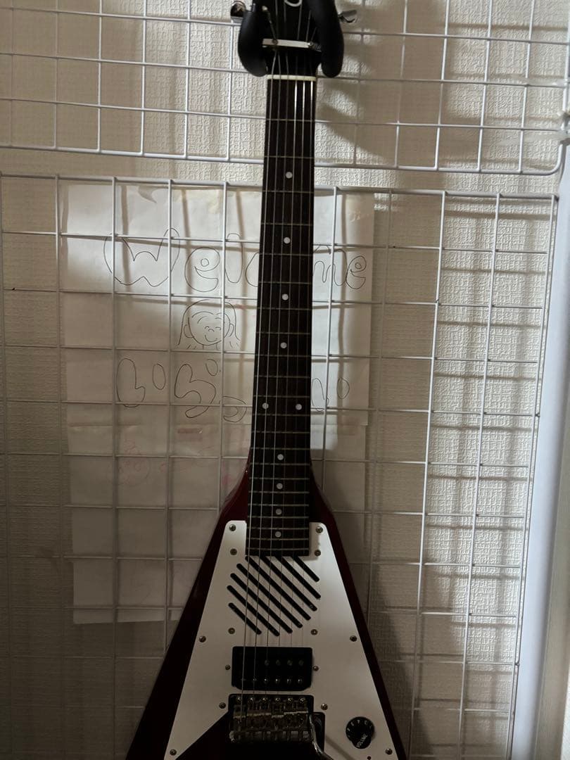 グレコ　フライングＶ　アンプ内蔵内蔵ギター