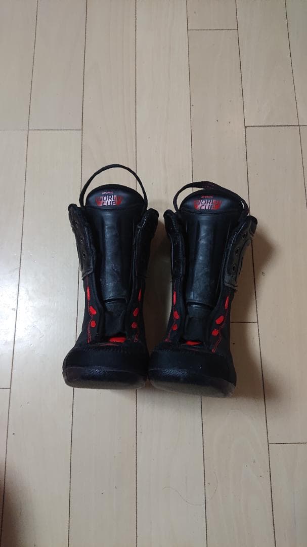 ATOMIC スキー ブーツ レッド ブラック