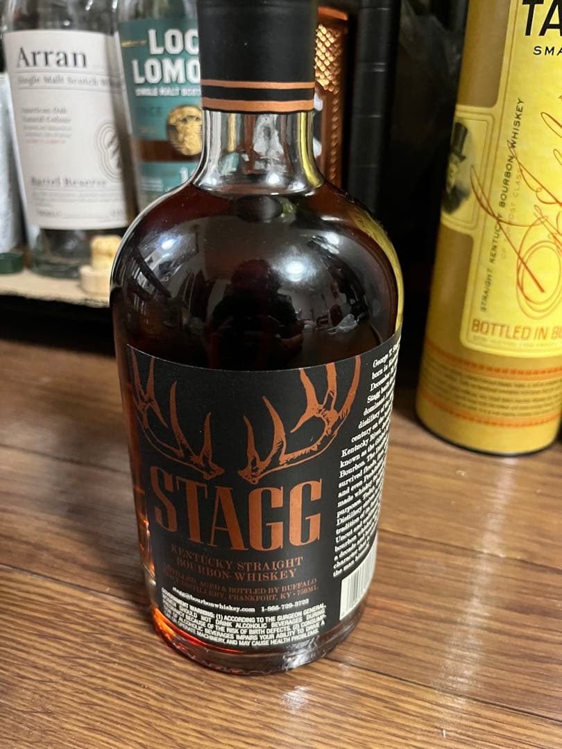 しましま）STAGG バーボンウイスキー スタッグ