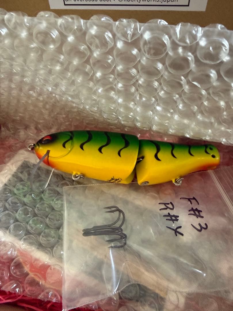 リバティワークス　AVOIDER 新品未使用