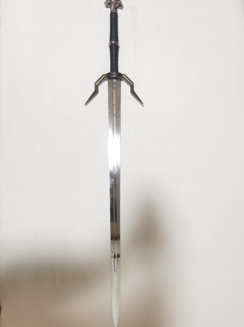 ウィッチャー3 ワイルドハント 狼流派の銀の剣 金属製 模造刀 西洋剣 美術品