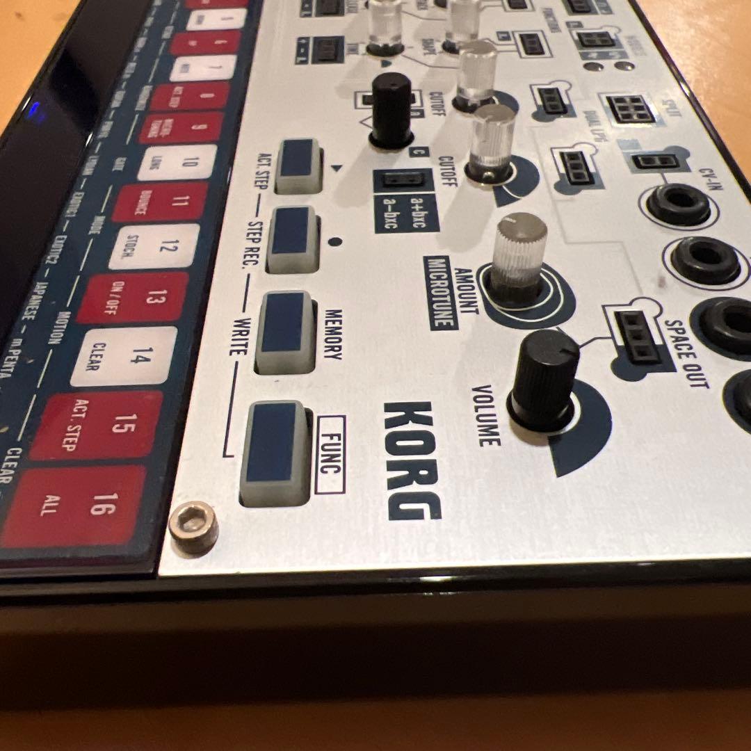 Korg Volca Modular (付属品多数 + ポータブルケース)