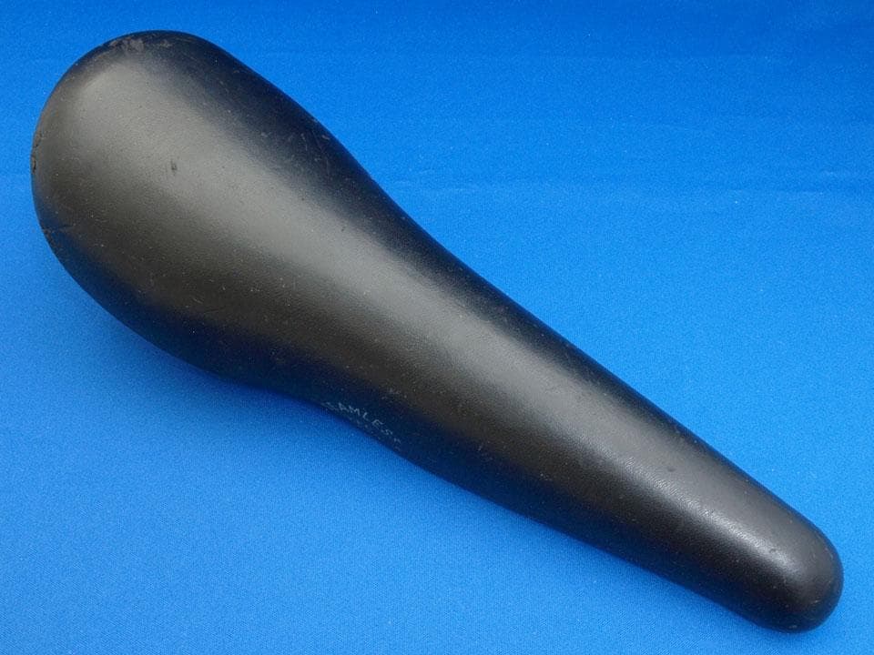 藤田（FUJITA）サドル ピスト用 シームレス Y.F.C PISTA 中古品