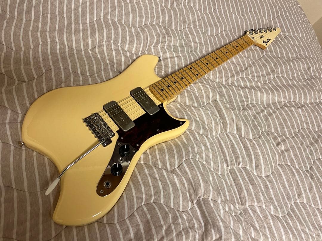 犬ゴット　Fender Daiki Tsuneta Swinger