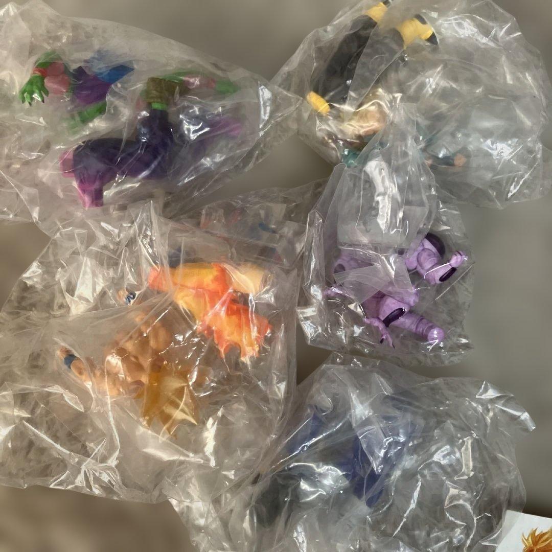 バンダイ DIGITAL GRADE フィギュア 01.02.03.サイヤ人伝説