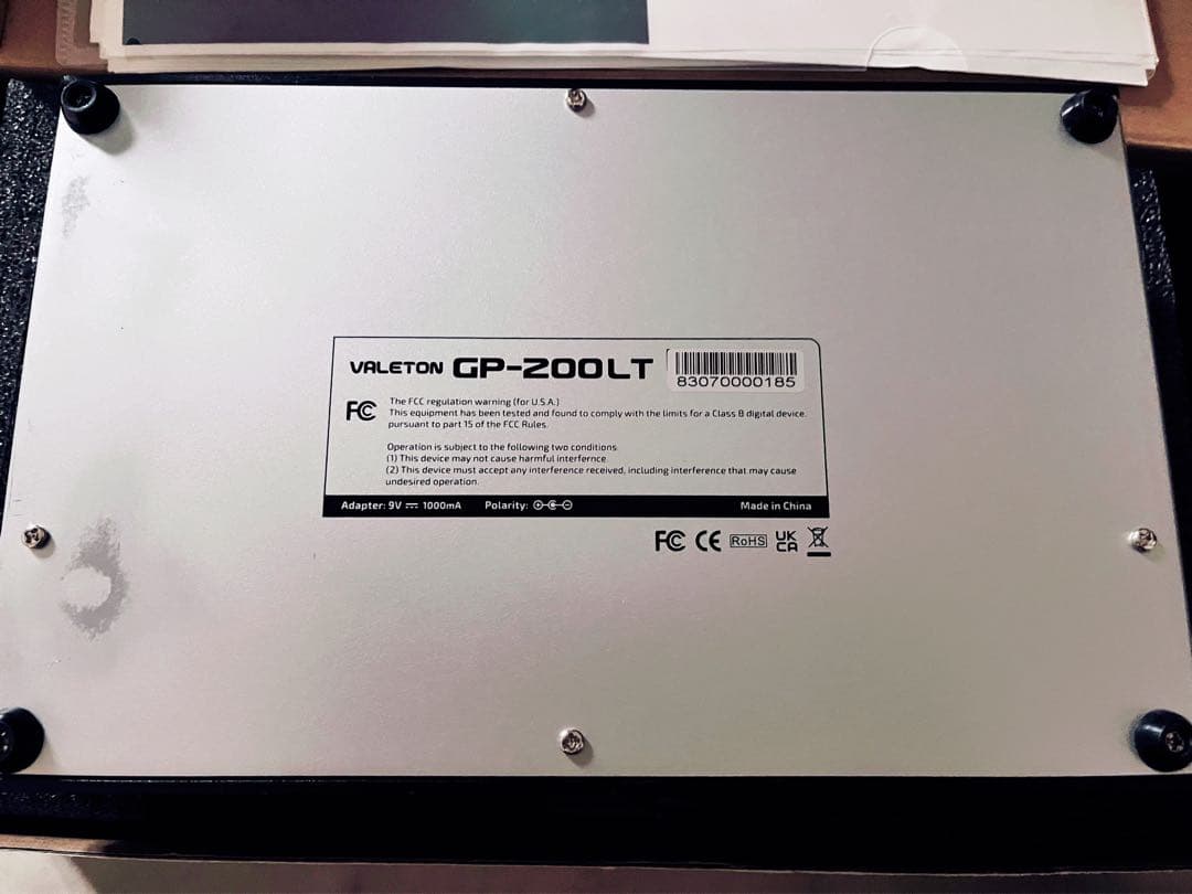 Valeton GP-200LT マルチエフェクトプロセッサー