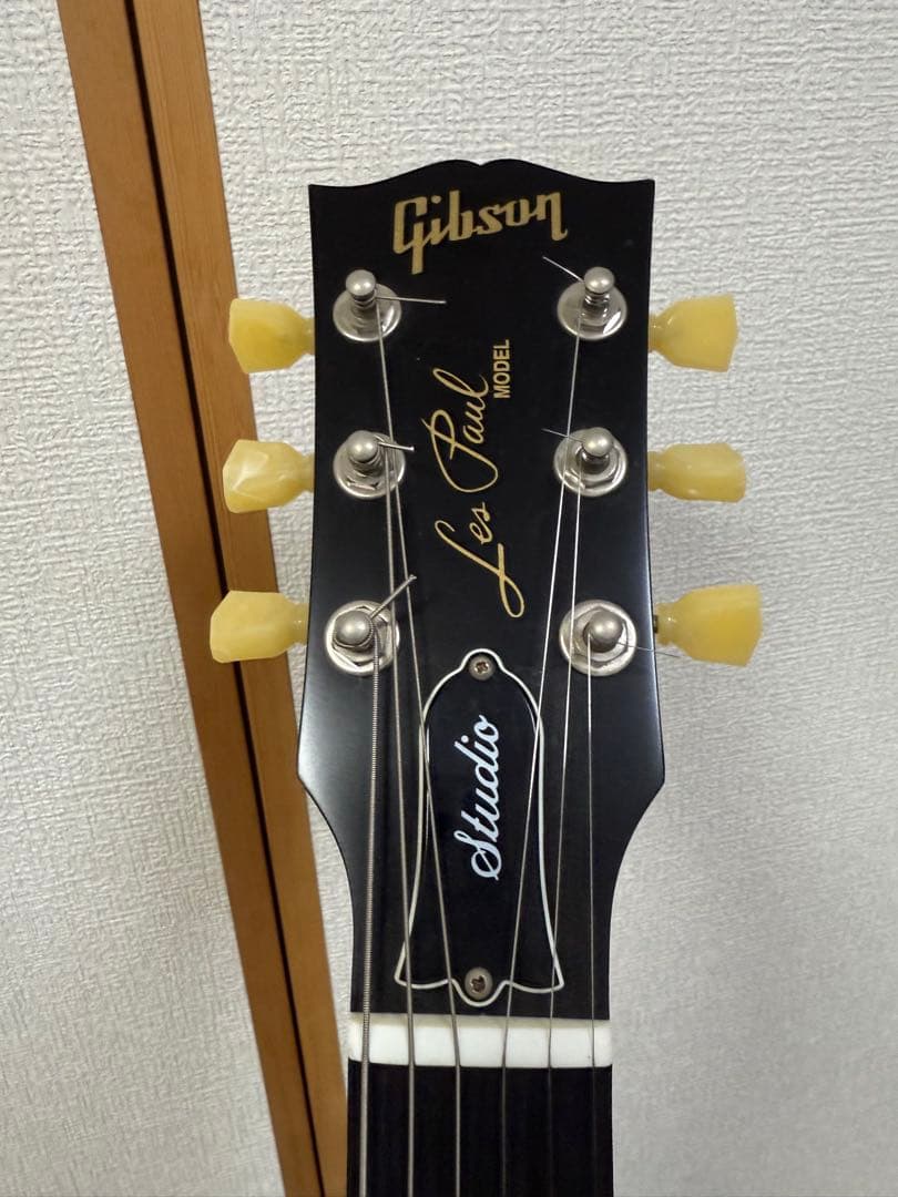 ギブソン　Les Paul Studio Faded 2011年