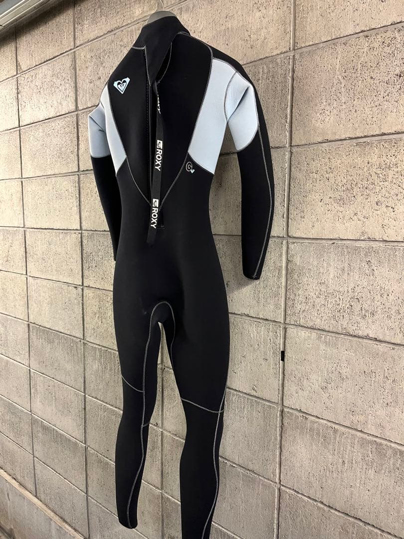 ロキシー　フルスーツ3ミリ