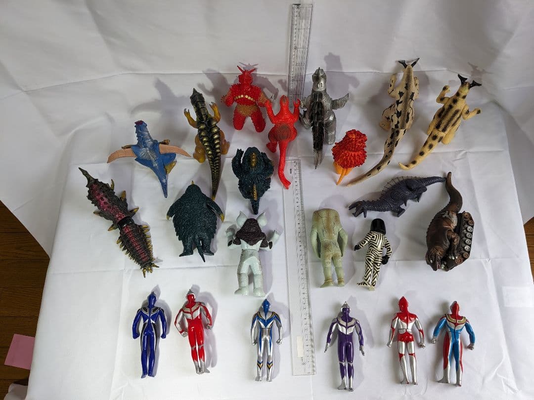 ウルトラマンシリーズフィギュア２２体
