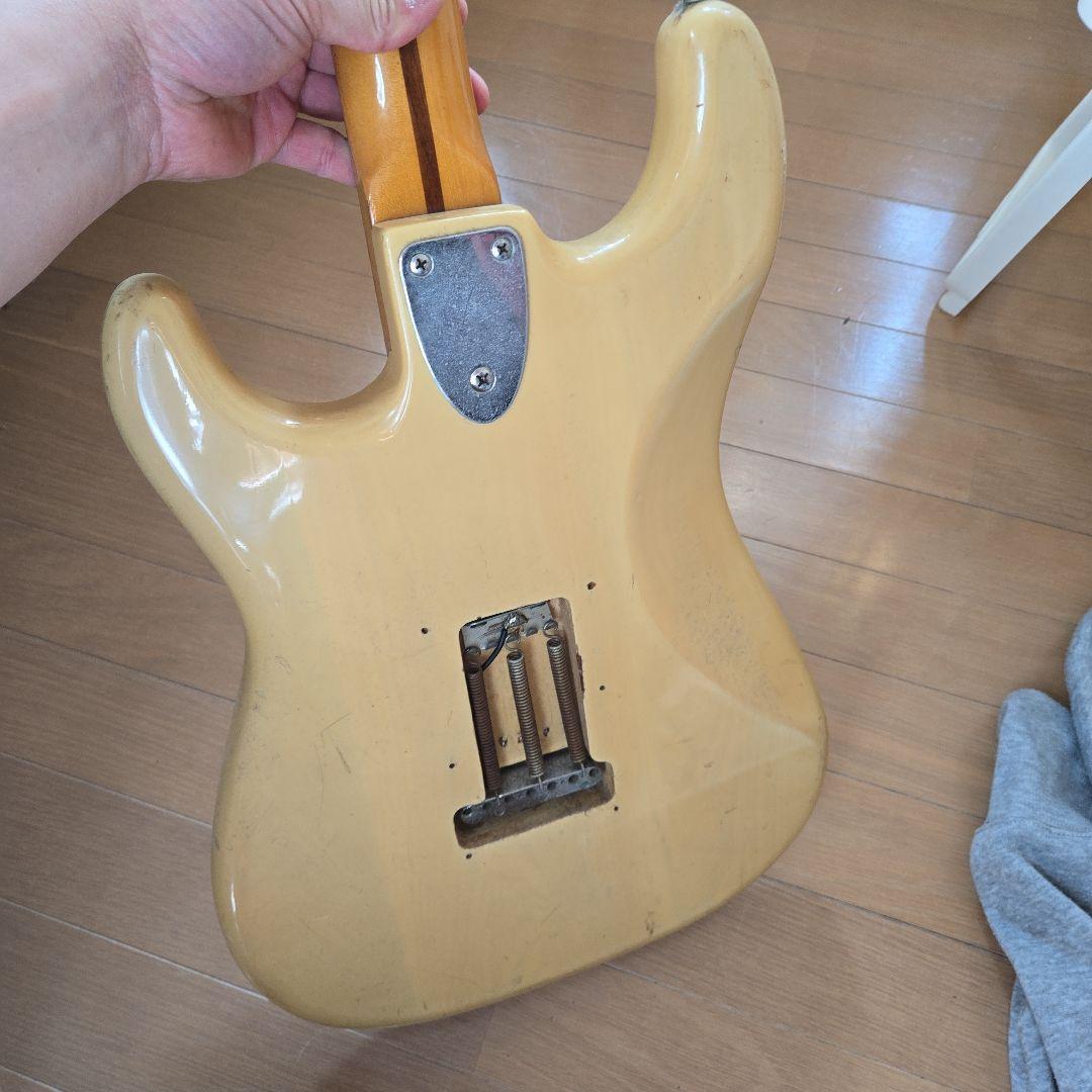 キャメル　エレキギター ストラトキャスター　ジャンク