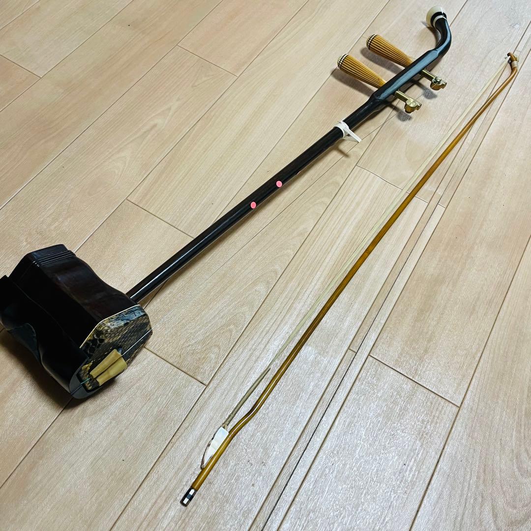 二胡 楽器　伝統楽器