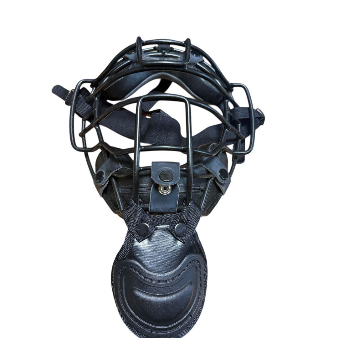 ミズノの軟式野球用ベルガードキャッチャーマスク