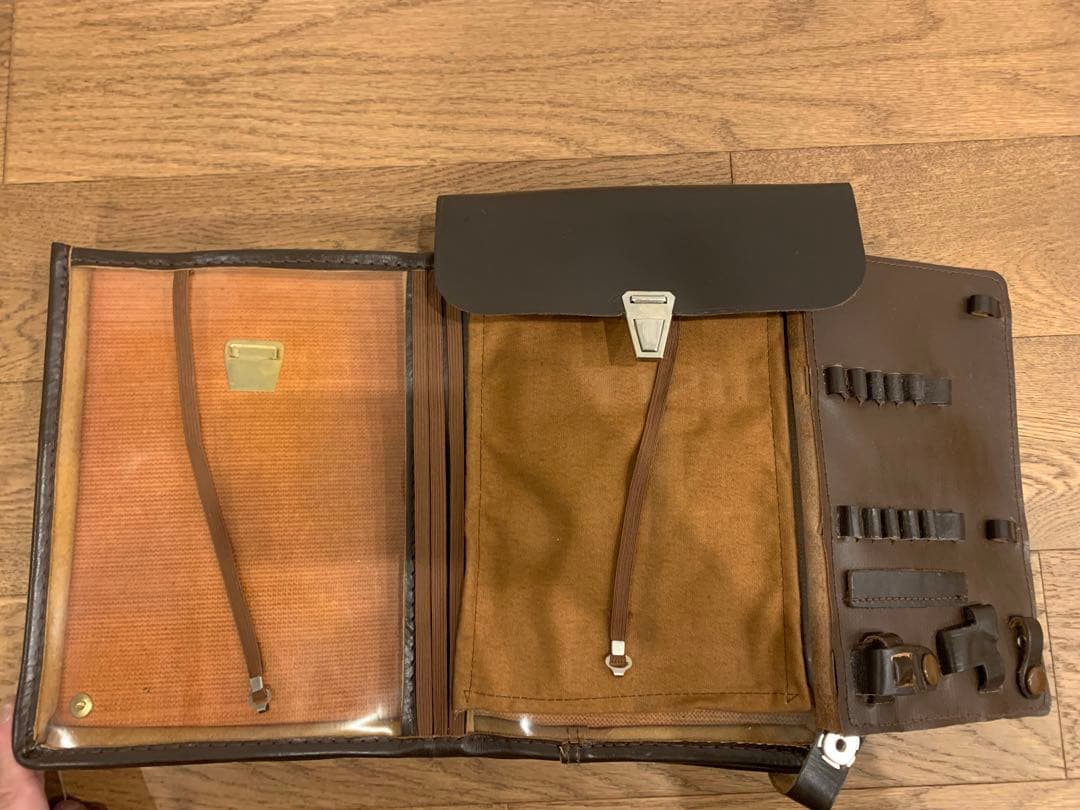 希少品箱付 旧ソ連軍将校用本革マップケ ース図嚢ミリタリーデッドストック