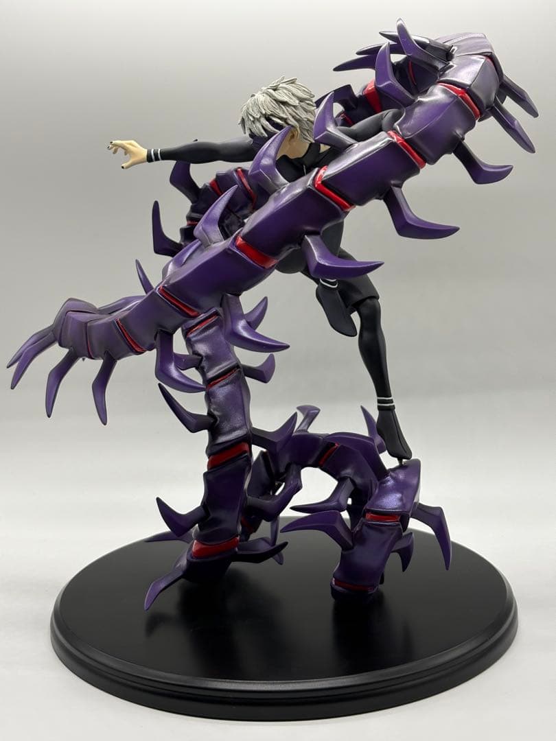 スタチューレジェンド 東京喰種 金木 研（半赫者ver.） フィギュア