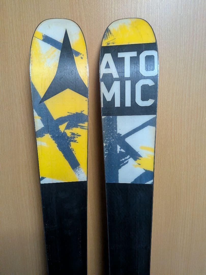 スキー ATOMIC VANTAGE V8 RIVAL 165cm R15m