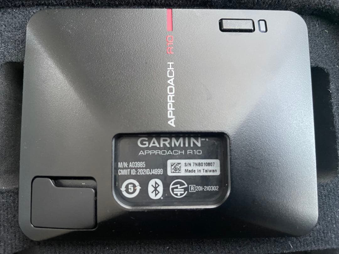 美品　GARMIN(ガーミン)アプローチR10 ゴルフ測定器