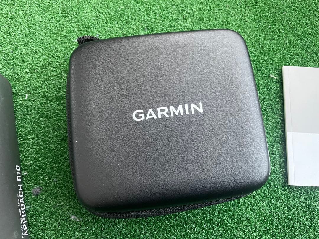 美品　GARMIN(ガーミン)アプローチR10 ゴルフ測定器