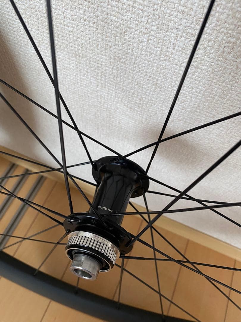 シマノ105 WH-RS710-C46-TL ホイールセット（TLRタイヤ込）