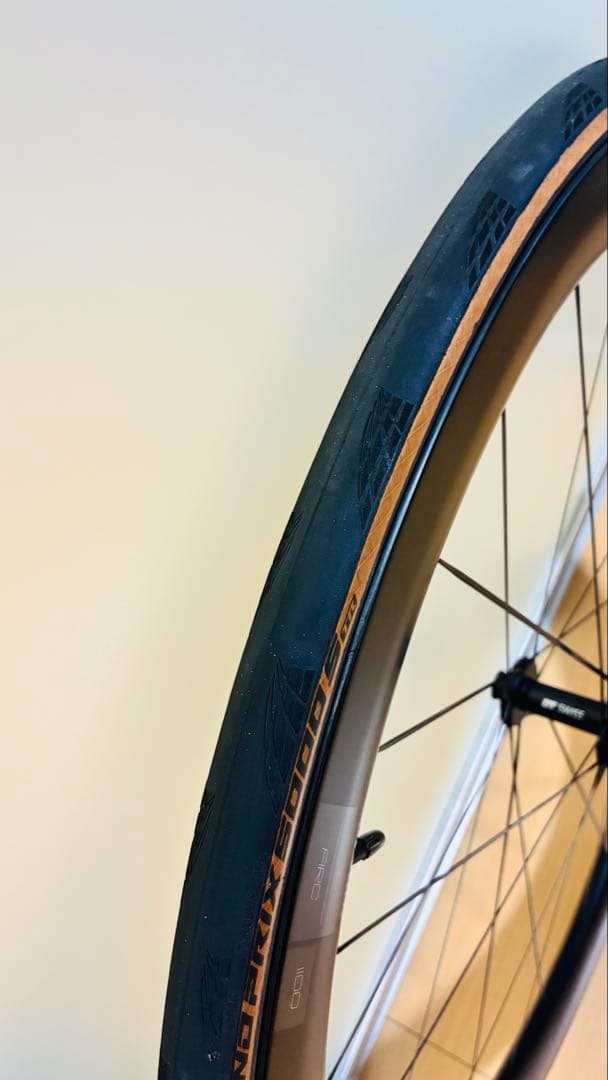 DT SWISS ARC 1100 DICUT 前50 後62 カーボンホイール