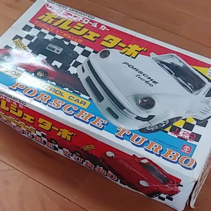 リモートコントロールカー　ポルシェターボ昭和レトロ