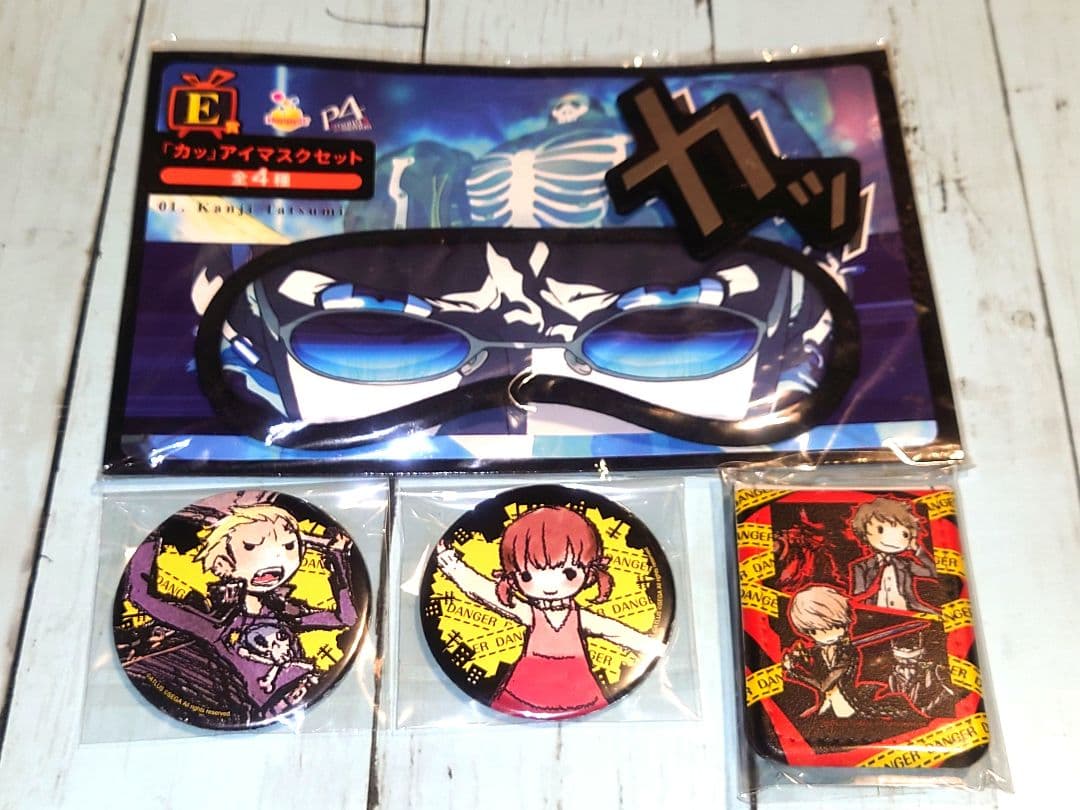 ペルソナ4 缶バッジ　アイマスク　付箋　まとめ売り 完二　菜々子　足立