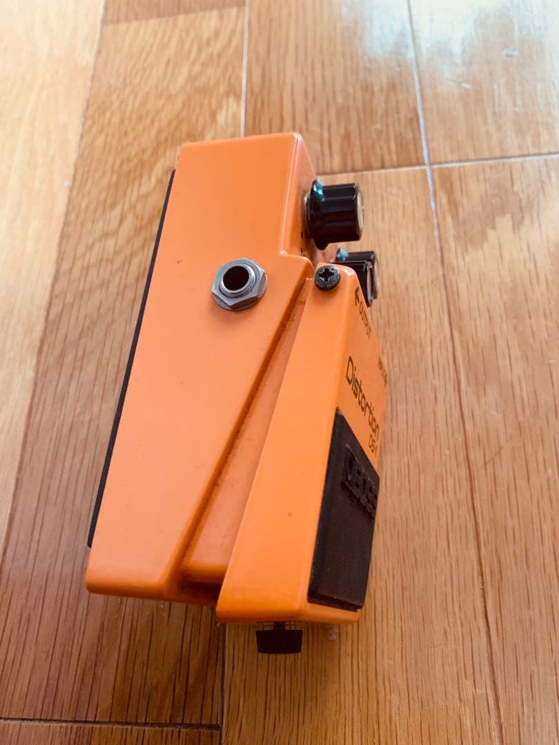 【最終お値下げ】BOSS DS-1 ディストーションペダル　状態良　日本製