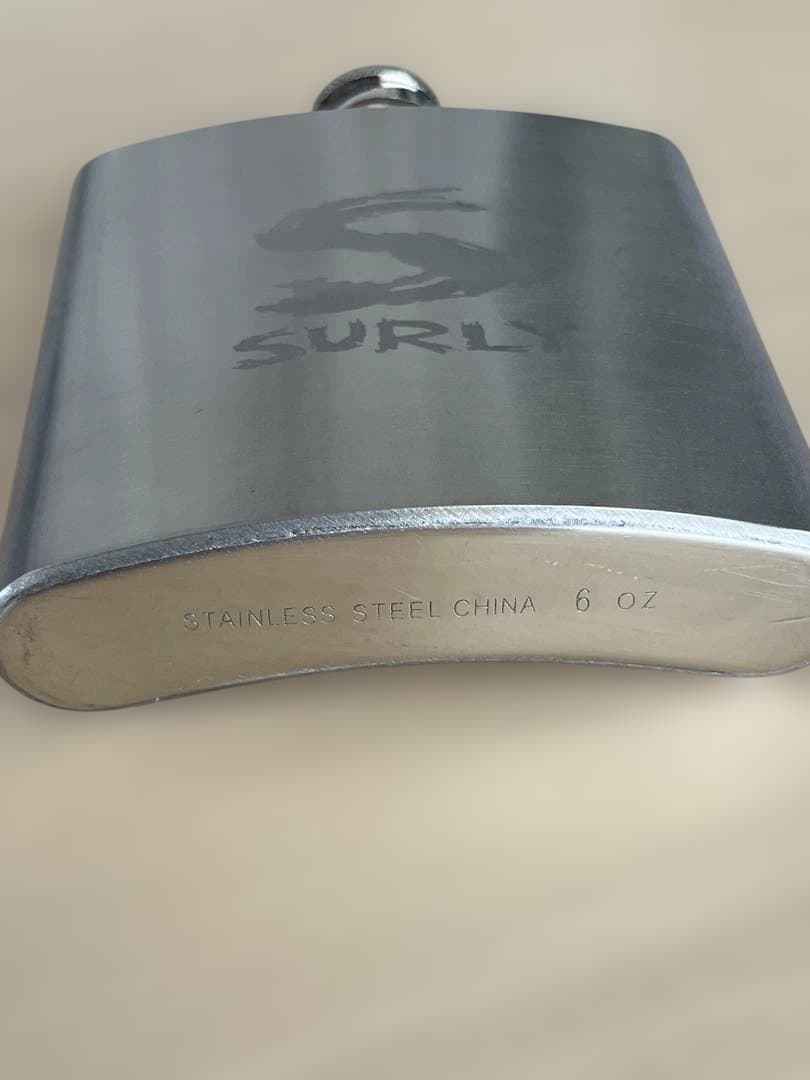 アクセサリー SURLY HIP FLASK