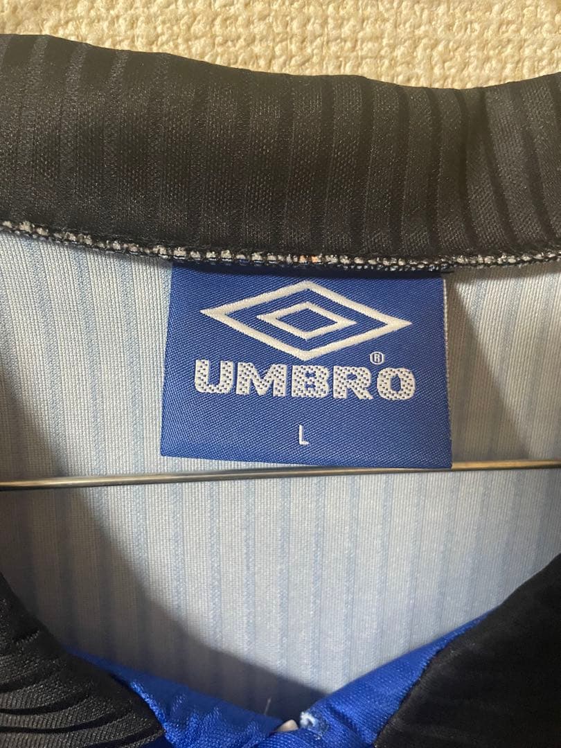 UMBRO Manchester United シャツ 青