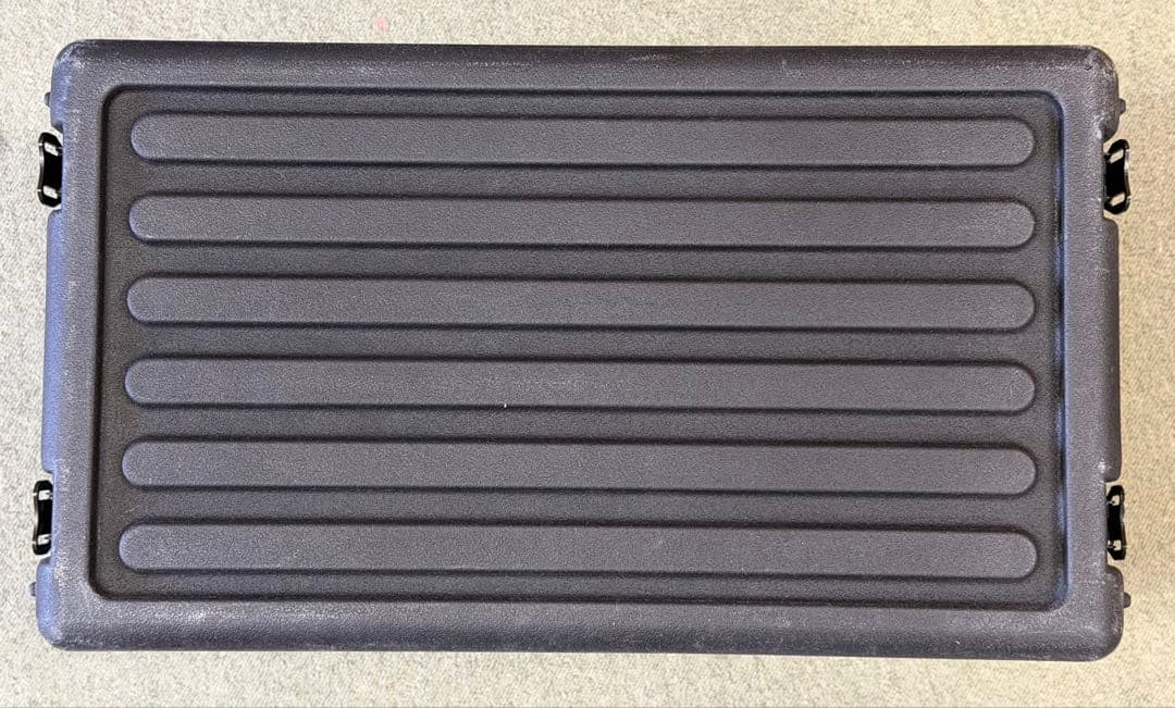 SKB 6U シャローラックケース