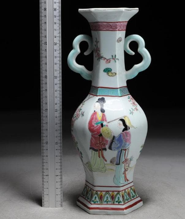 中国美術 景德鎮 花瓶 花器 花入 大清乾隆年製 六角 双耳 合箱 骨董品