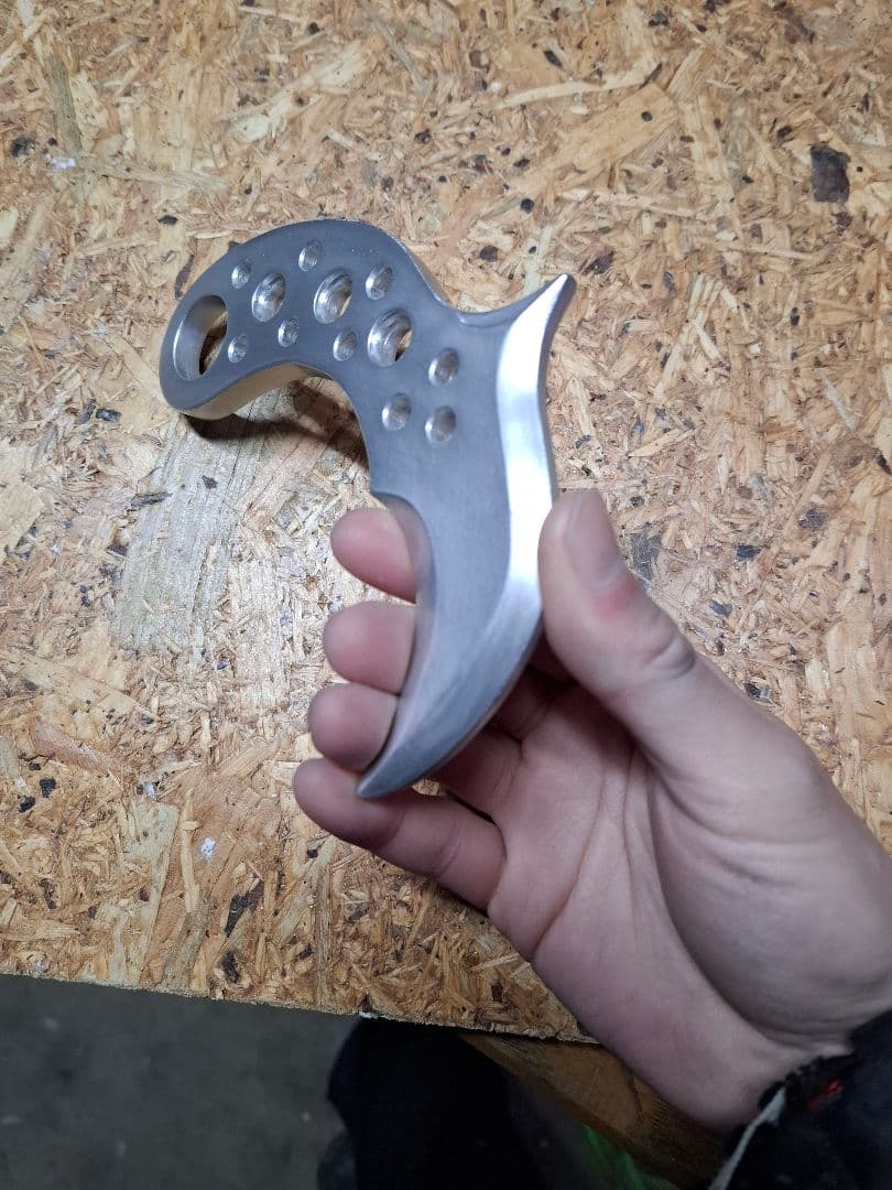 カランビット　19