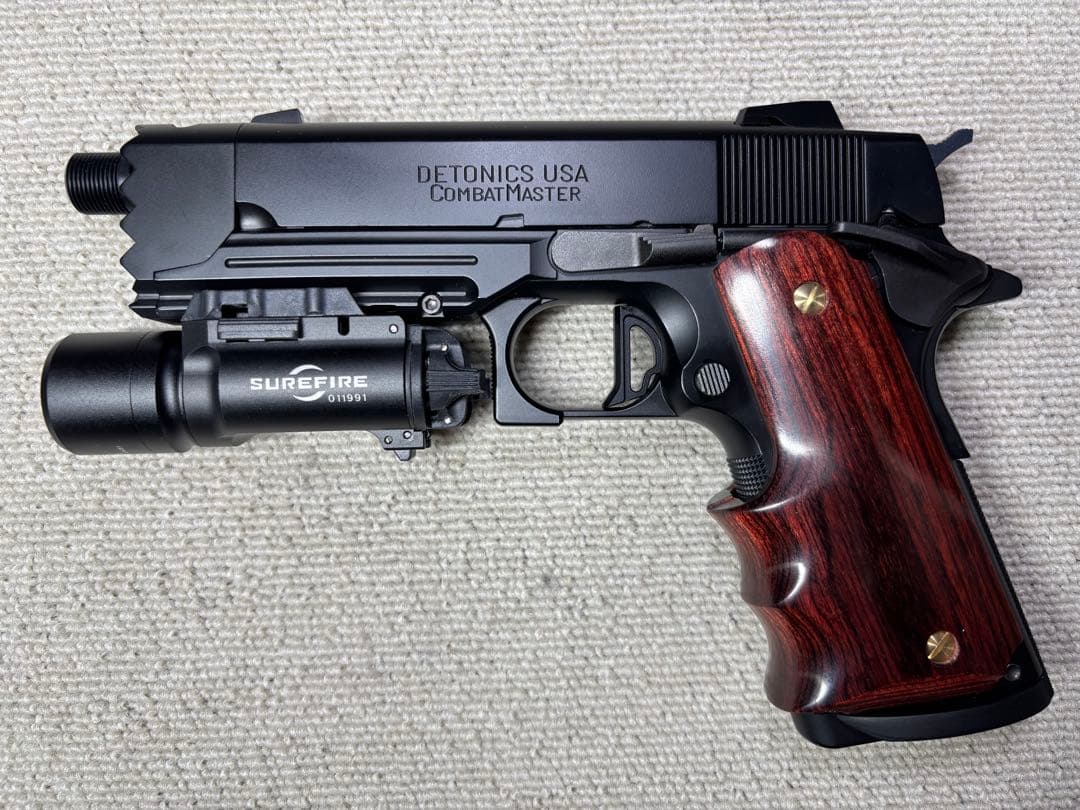 東京マルイ　ストライクウォーリア　内外装カスタム　リアル刻印入りスライド