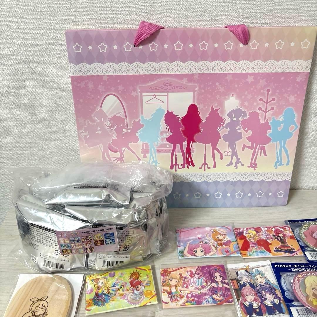 アイカツ グッズ 引退 まとめ売り 缶バッジ ポストカード キャンバスボード