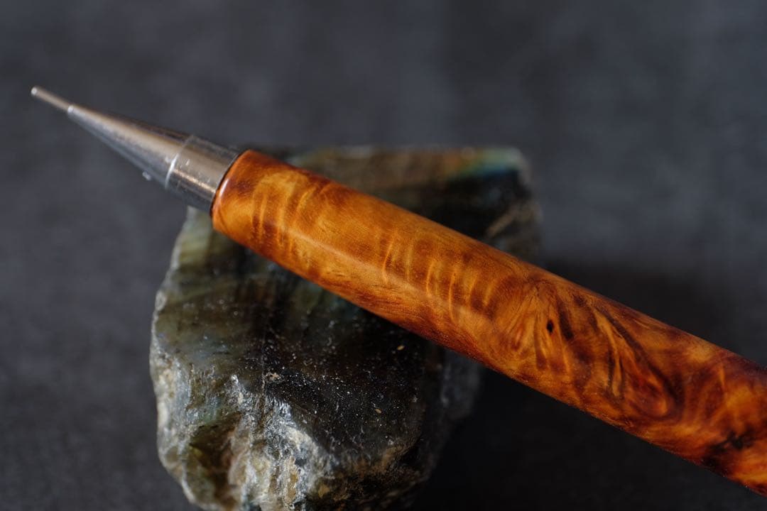 PG5木軸カスタム0230　高村杢工房 製図用シャープペンシル　花梨瘤