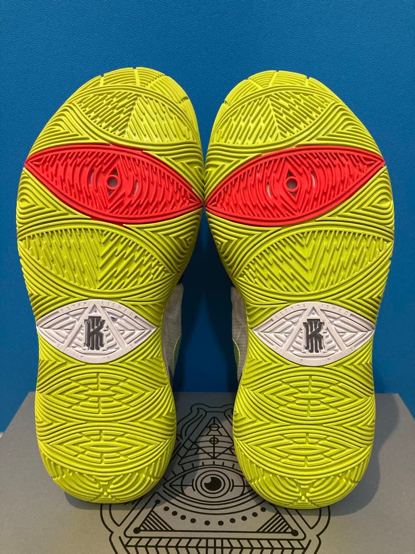 Nike Kyrie 5 ナイキ カイリー5