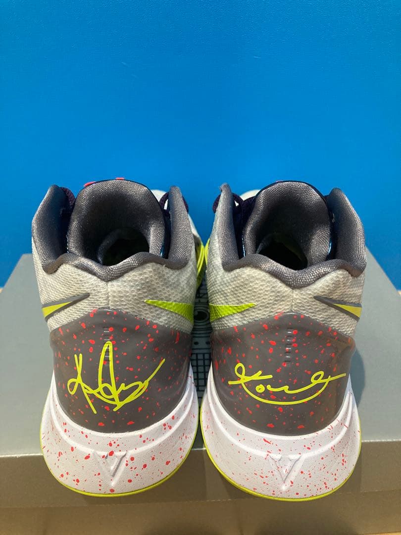 Nike Kyrie 5 ナイキ カイリー5