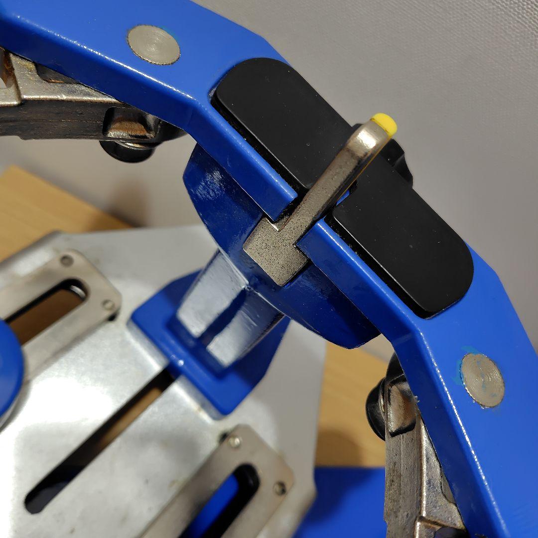 ストリングマシン　ガット張り機　分銅式　テニス　バドミントン　イグナス